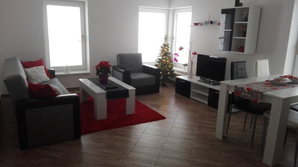 Apartmany Na Rozcesti Lomnice nad Popelkou Buitenkant foto