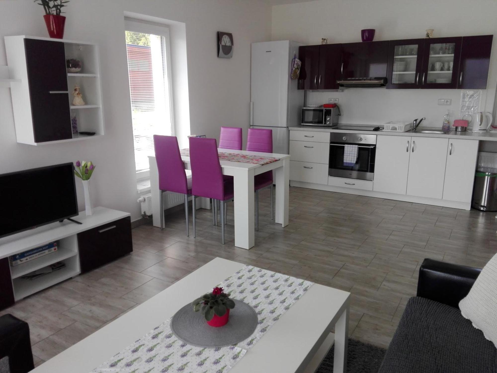 Apartmany Na Rozcesti Lomnice nad Popelkou Buitenkant foto