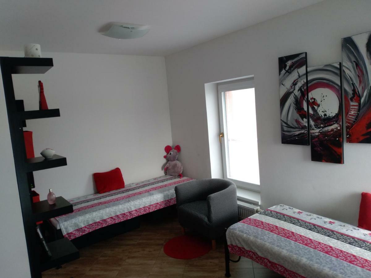 Apartmany Na Rozcesti Lomnice nad Popelkou Buitenkant foto